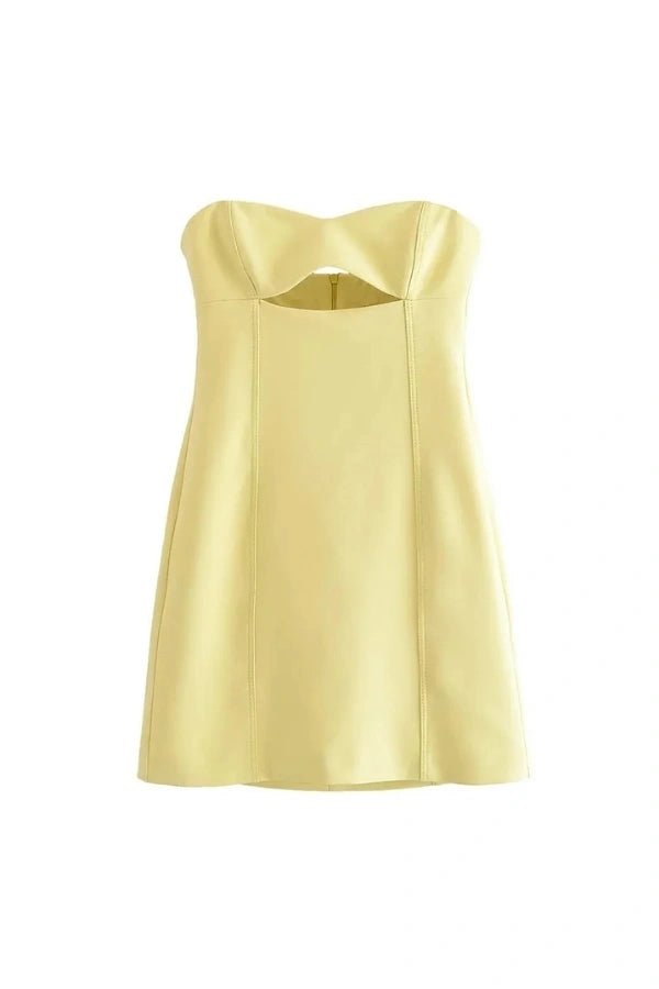 A-line dress with an elegant cutout design, perfect for formal occasions. 5