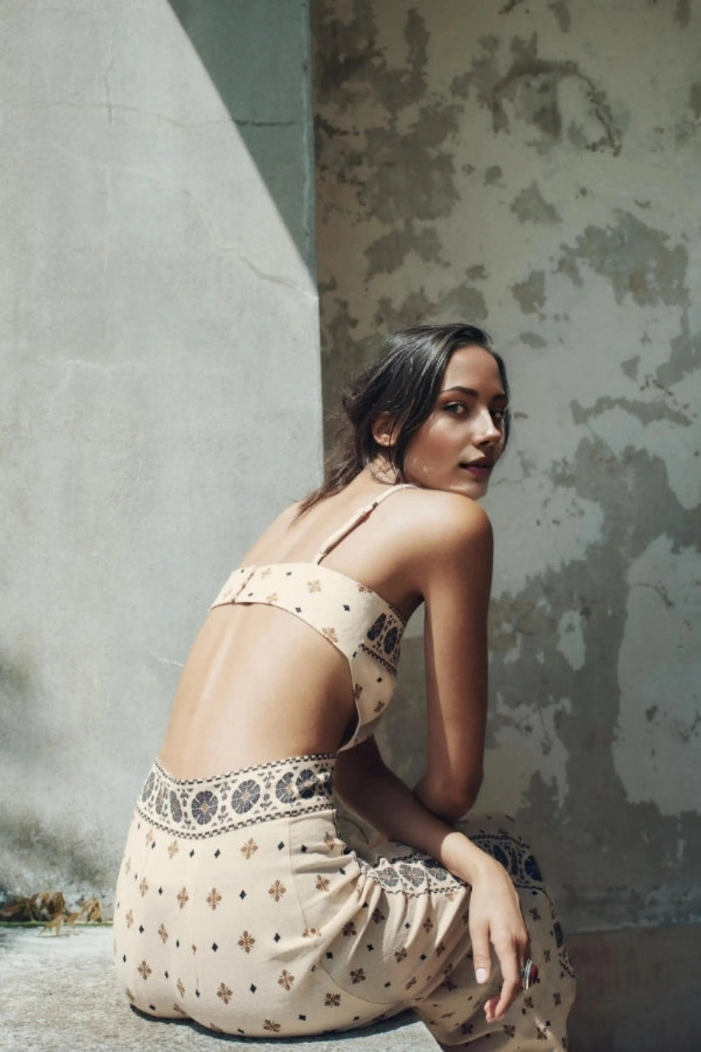 A-line dress featuring elegant embroidery and side cutouts, perfect for formal occasions. 3