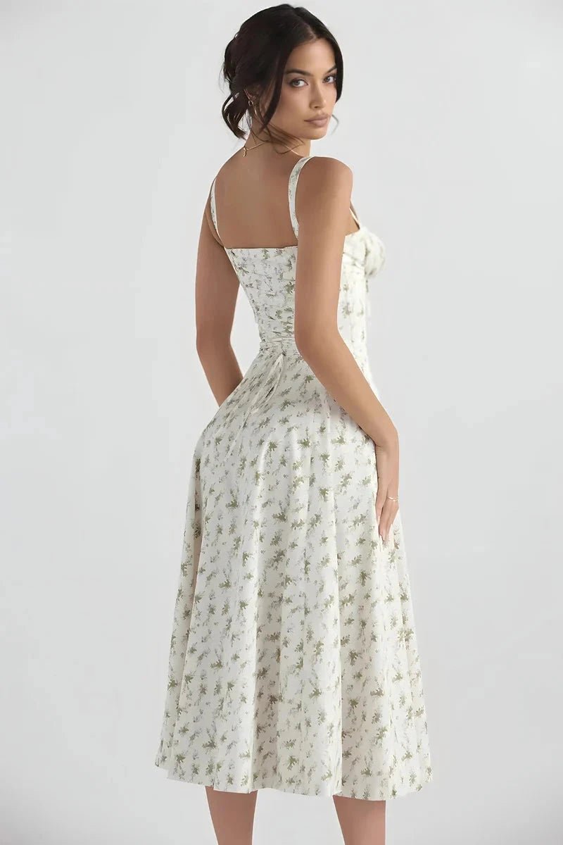 Bustier dress featuring a flared skirt and a side slit, perfect for formal occasions. 2