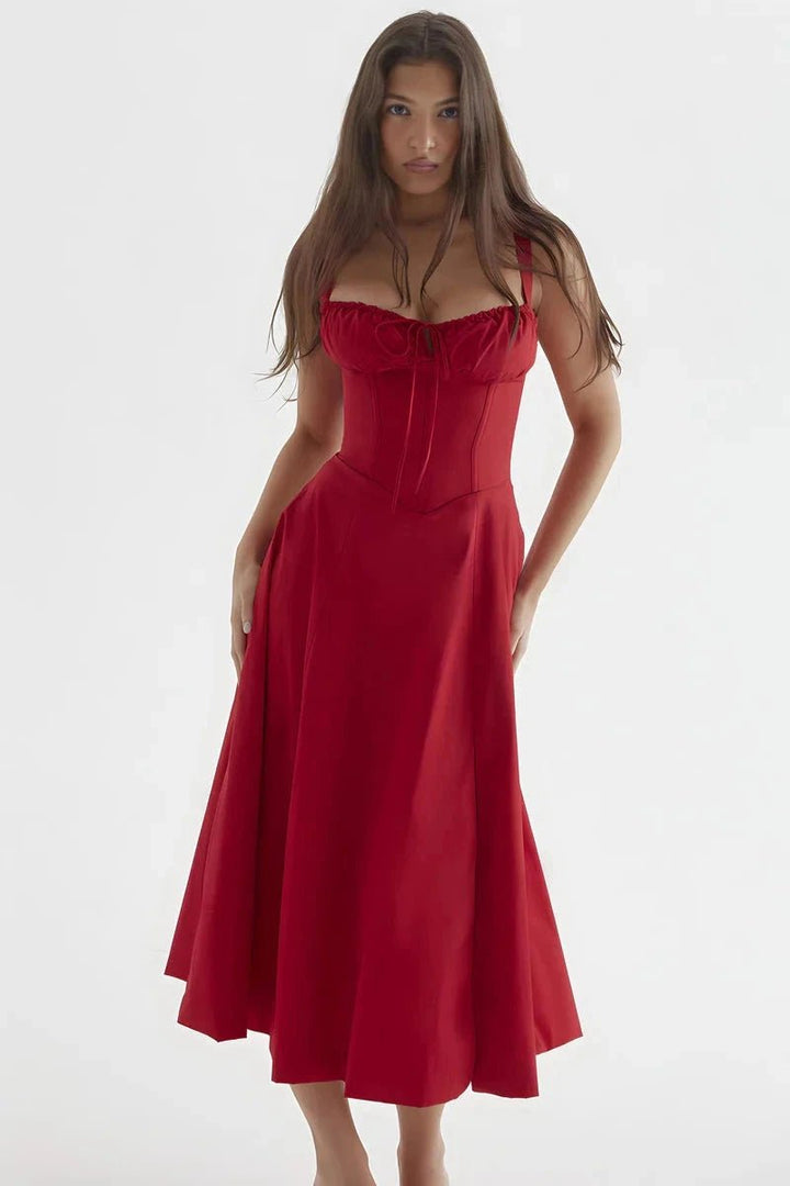 Bustier dress featuring a flared skirt and a side slit, perfect for formal occasions. 3