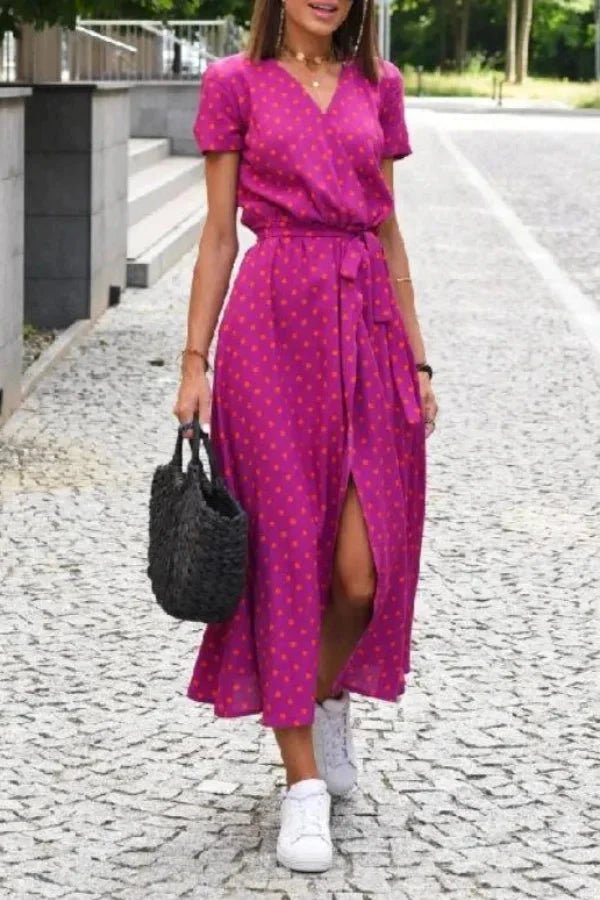 A classic dress featuring a flattering silhouette, perfect for formal occasions. 4