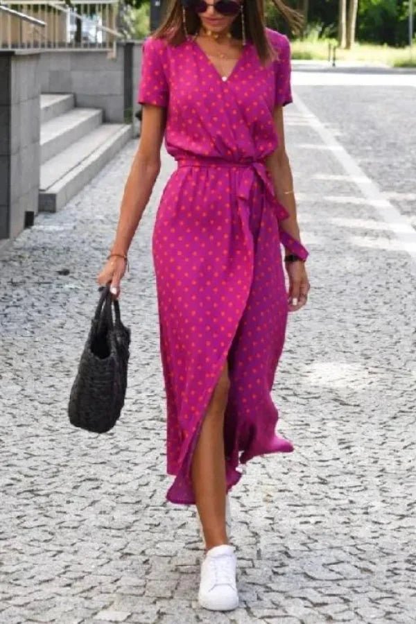 A classic dress featuring a flattering silhouette, perfect for formal occasions. 5