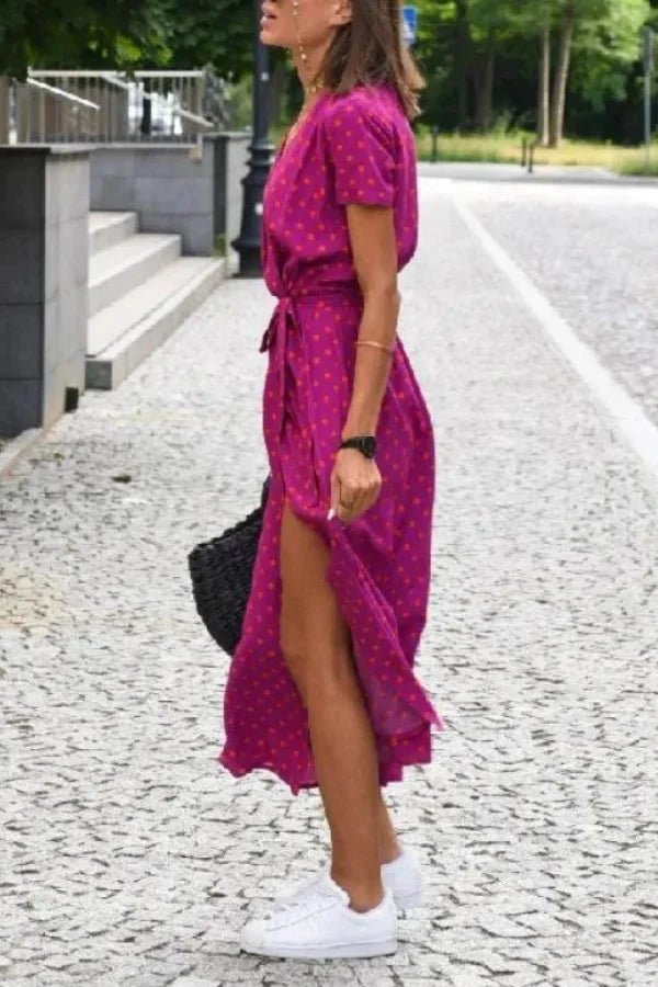 A classic dress featuring a flattering silhouette, perfect for formal occasions. 6