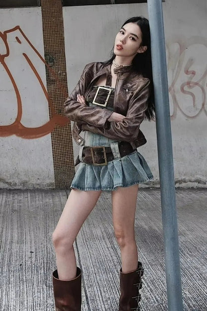 Corset top with a deconstructed denim design, featuring a fitted silhouette, suitable for casual outings. 4