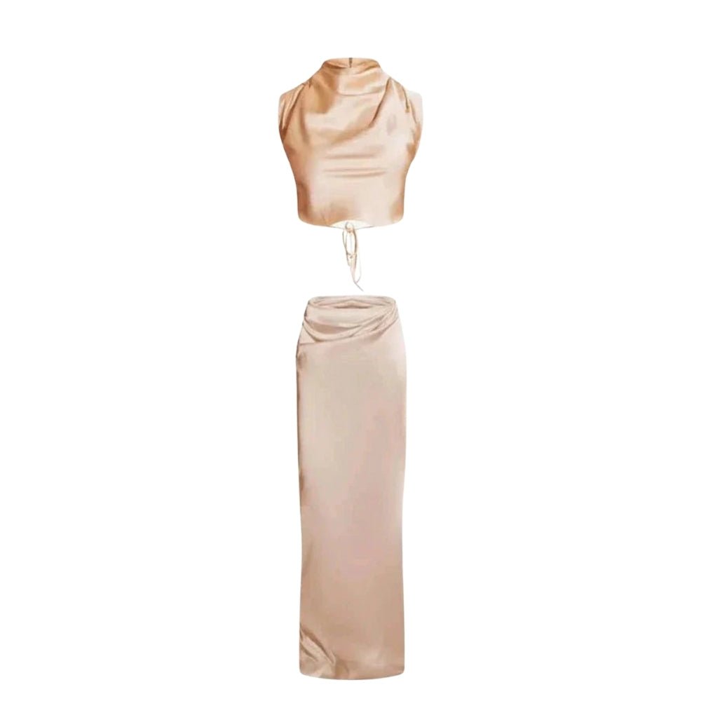 An elegant maxi dress featuring an open back design, perfect for formal events. 3