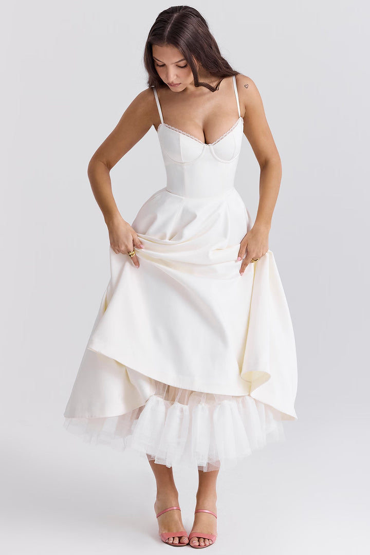 Elegant midi dress featuring a flowing tulle skirt, perfect for formal occasions. 6