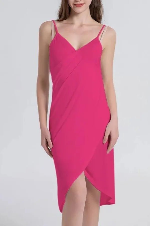 Elegant midi dress featuring a flattering silhouette, perfect for formal occasions. 6