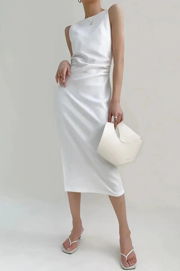 Elegant midi dress with a flowy silhouette, featuring a sleeveless straight neck design, perfect for formal occasions. 1
