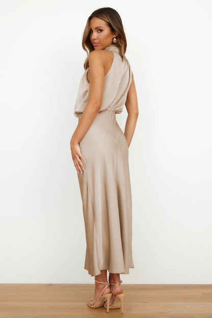 Halter Neck Long Dress | Elegant Flowy Design for Wedding Guests and Summer Events-Women’s Dresses-Mykonostore-Mykonostore