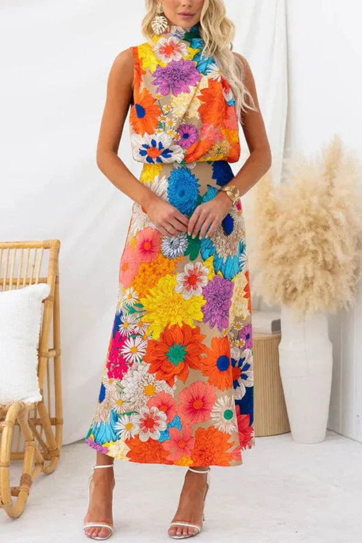 Halter maxi dress with an elegant A-line silhouette. 0