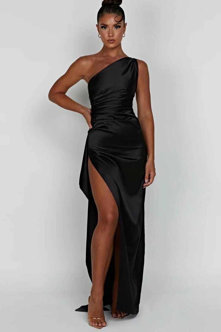 One-shoulder maxi dress featuring a thigh-high split, perfect for formal occasions. 0
